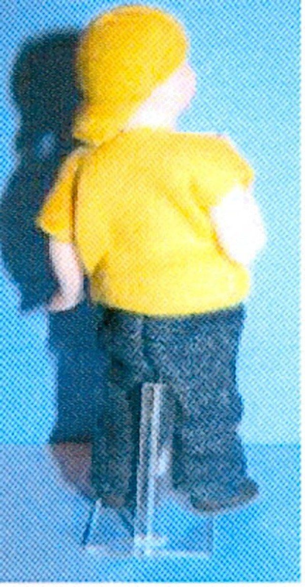 Child Doll Stand