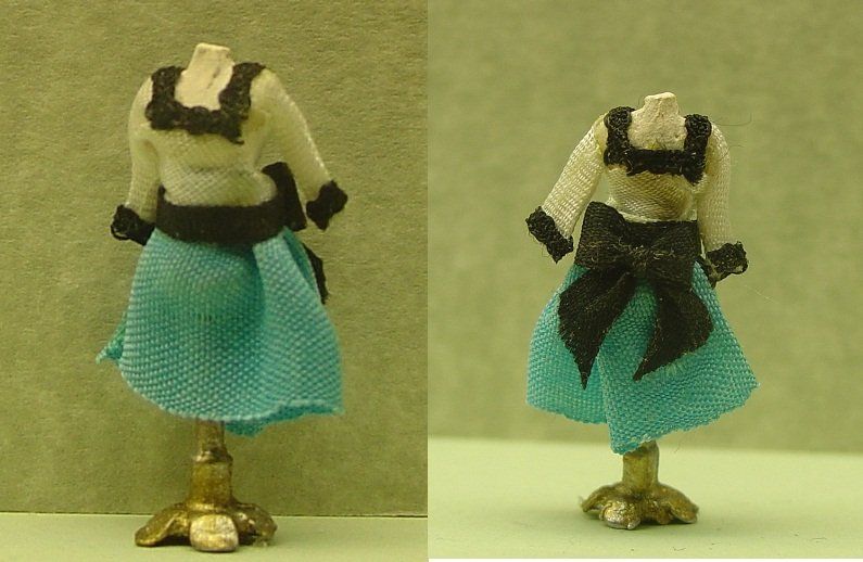 Mannequin in White  & Turquoise