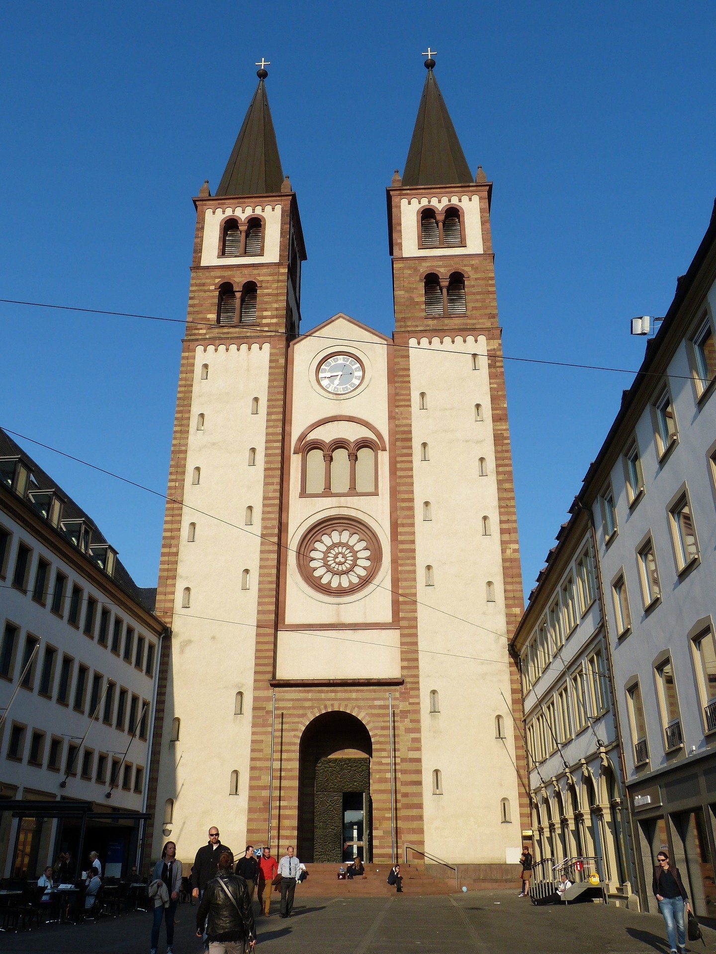 SDS STADTFÜHRUNGEN Köln Aachen Bonn Würzburg - Unsere Kunden (Bild Würzburger Dom)
