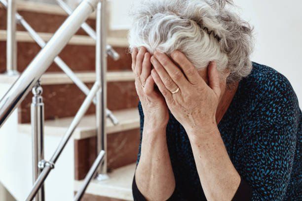 maltrato a los ancianos