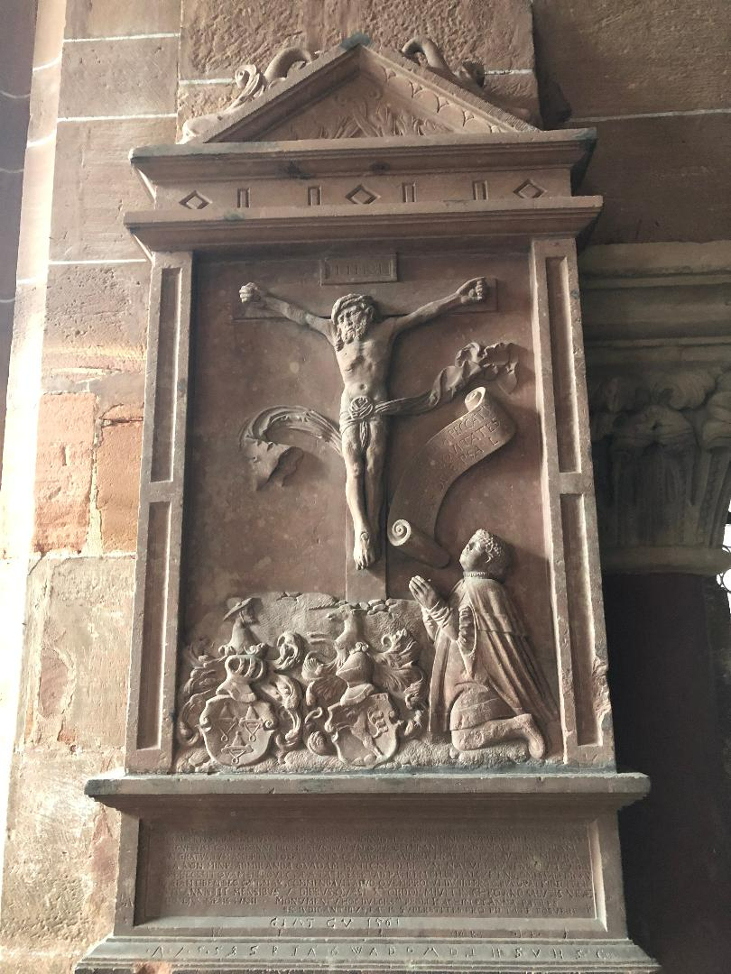 Epitaph des kleinen Albrecht, Enkel Kardinal Albrechts von Brandenburg in der Stiftskirche Aschaffenburg