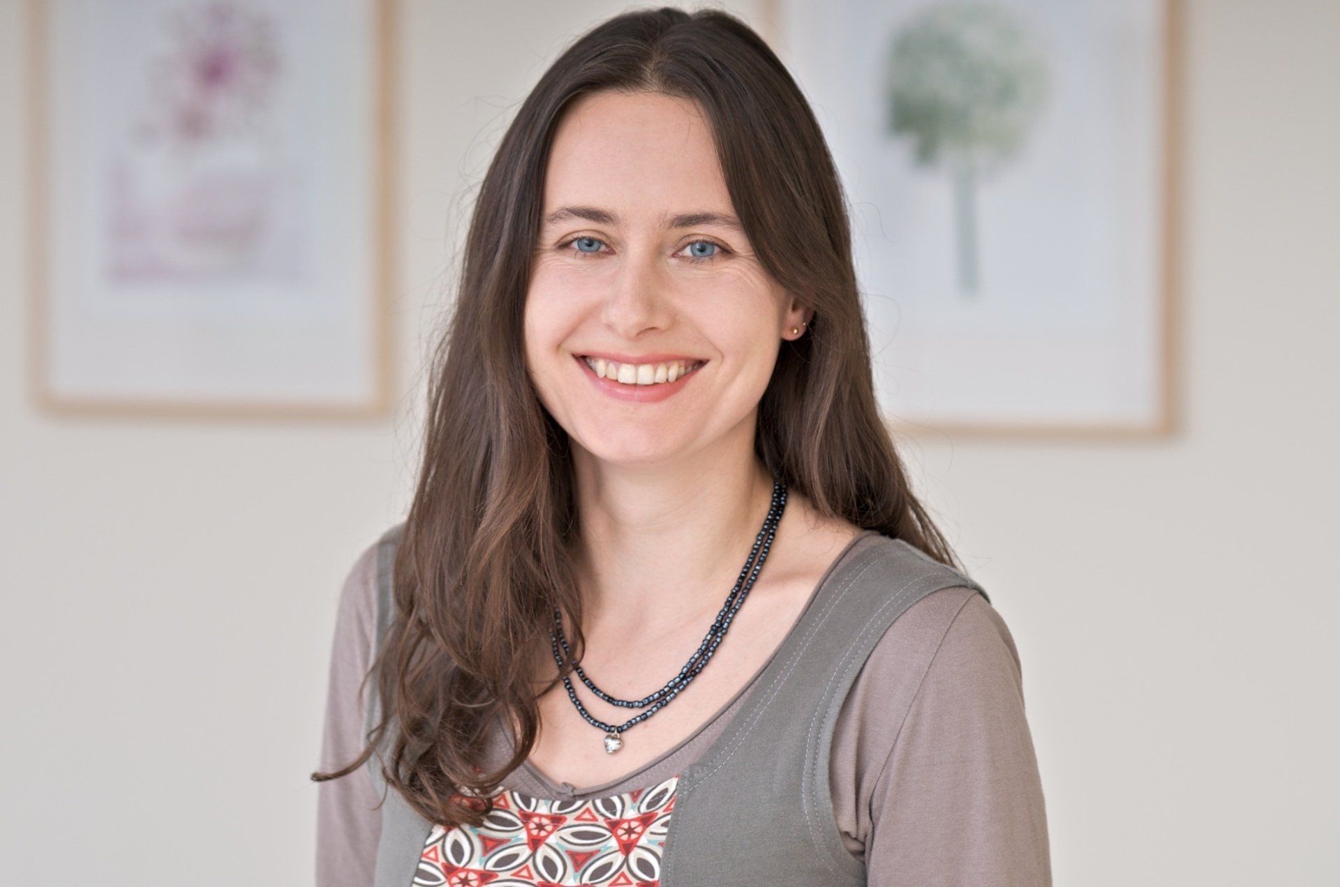 Dr. Ulrike Hundt Paulina Zapletalova