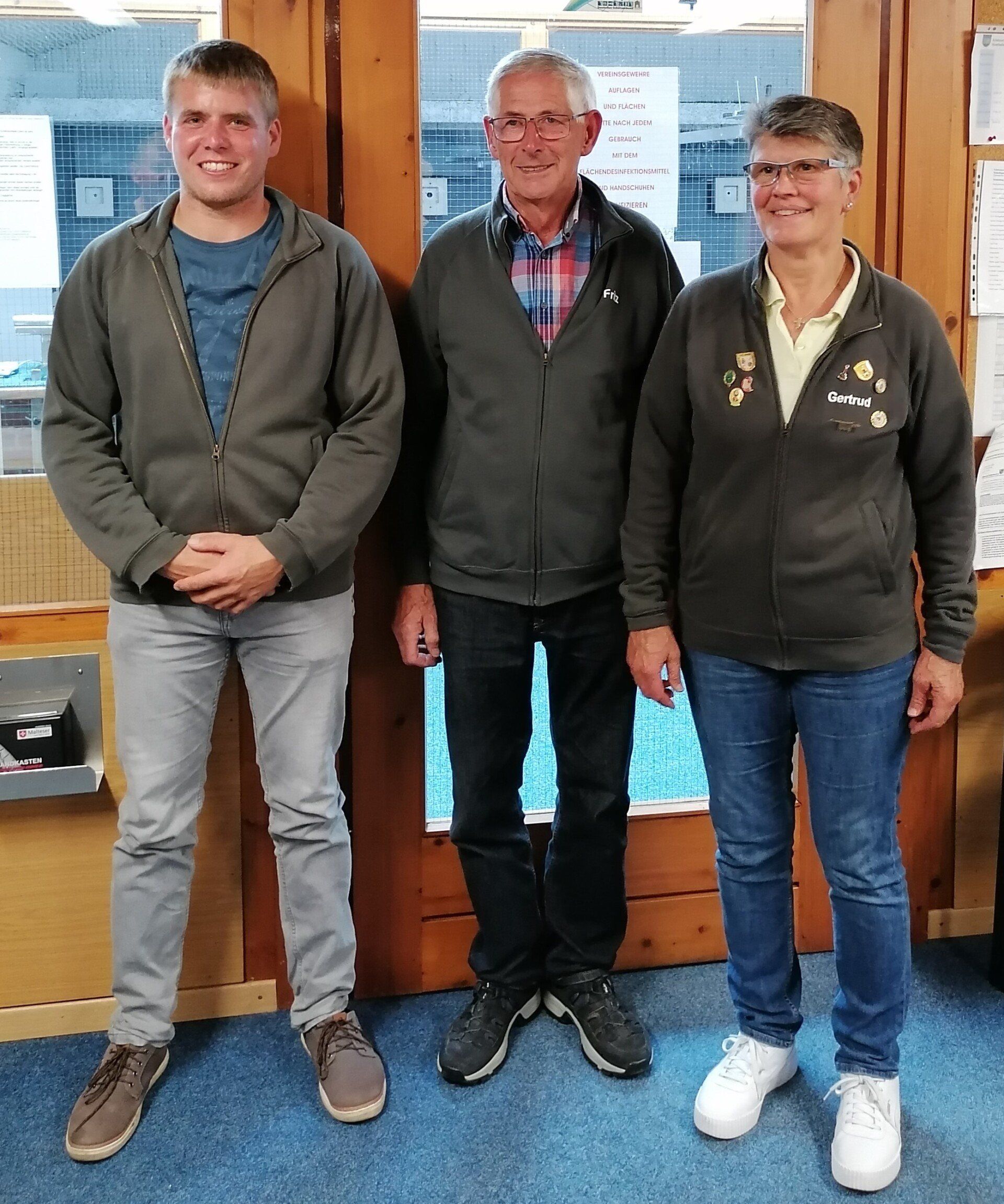 von links: Theis Jansen, Fritz Büsing, Gertrud Lübben