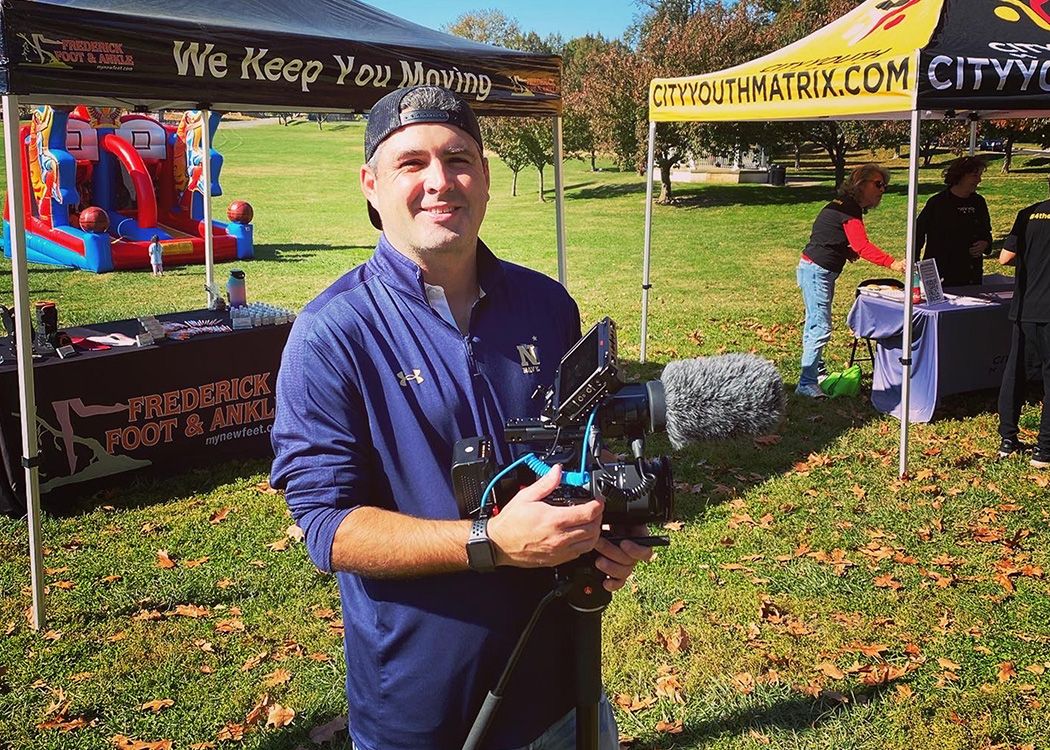 Cinematographer Paul Garza shooting with his Sony FX 3 at the 2022 KCF Octoberfest 5K