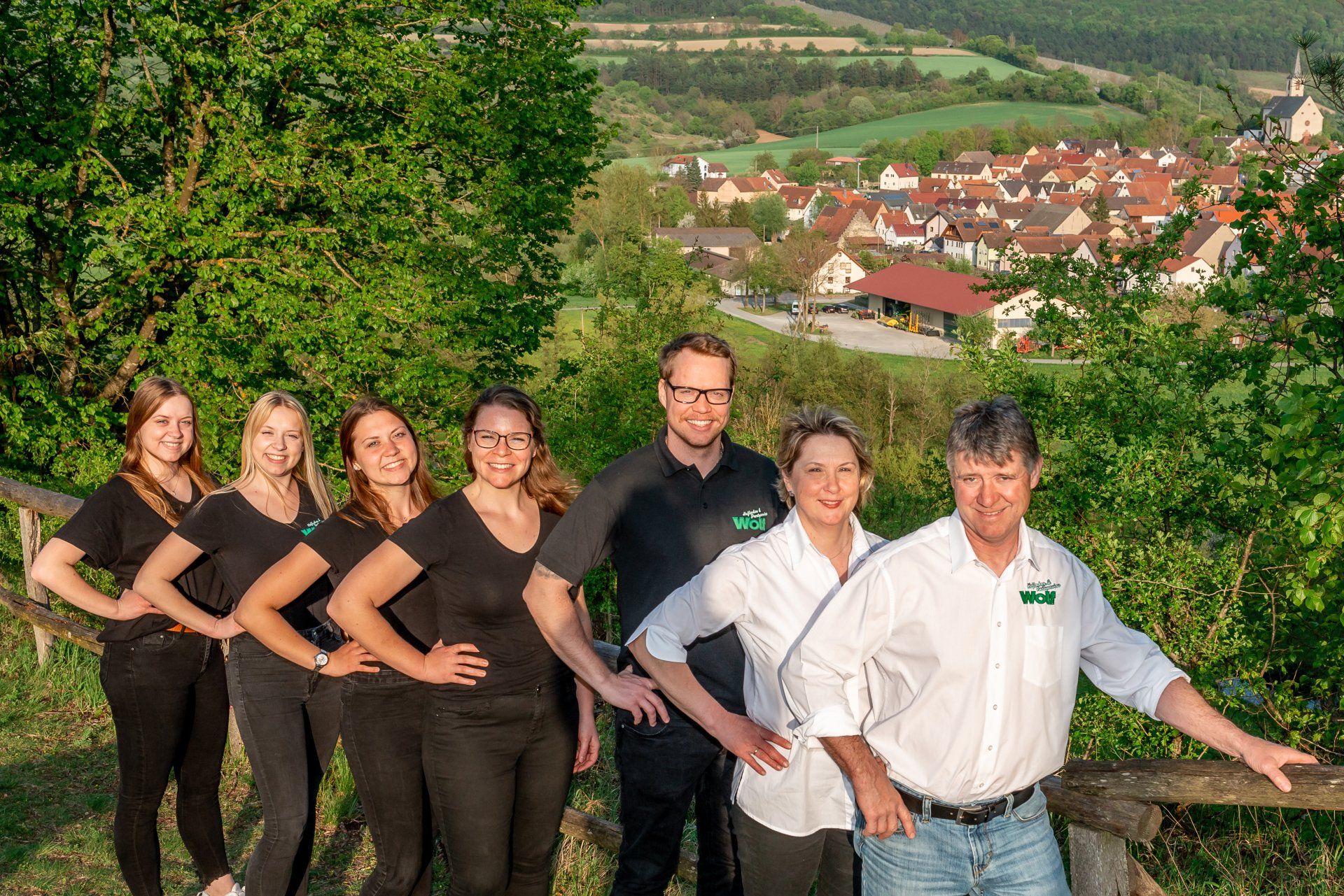 v. l. n. r.: Christian Susanne Thomas Irmgard Franziska Lena Anna