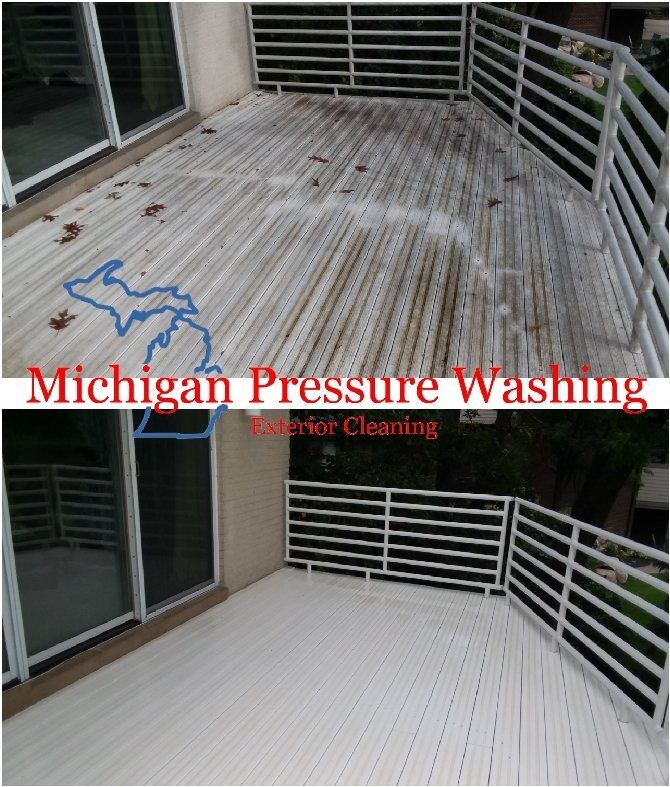 Composite deck washing. Soft washing Trex Michigan Pressure Washing Exterior Cleaning