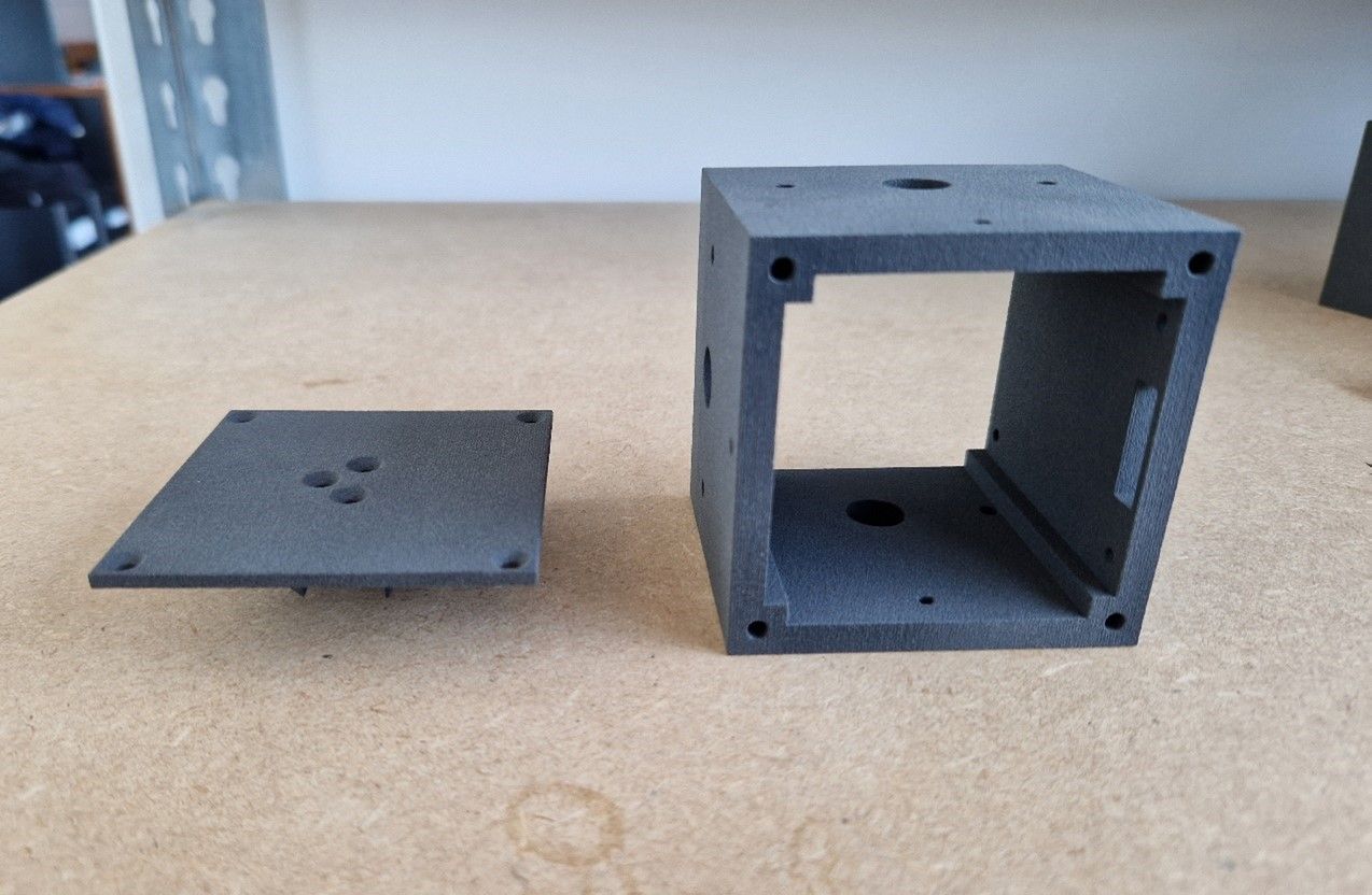 boitier fabriqué en Nylon PA12 fabriquée par impression 3D SLS