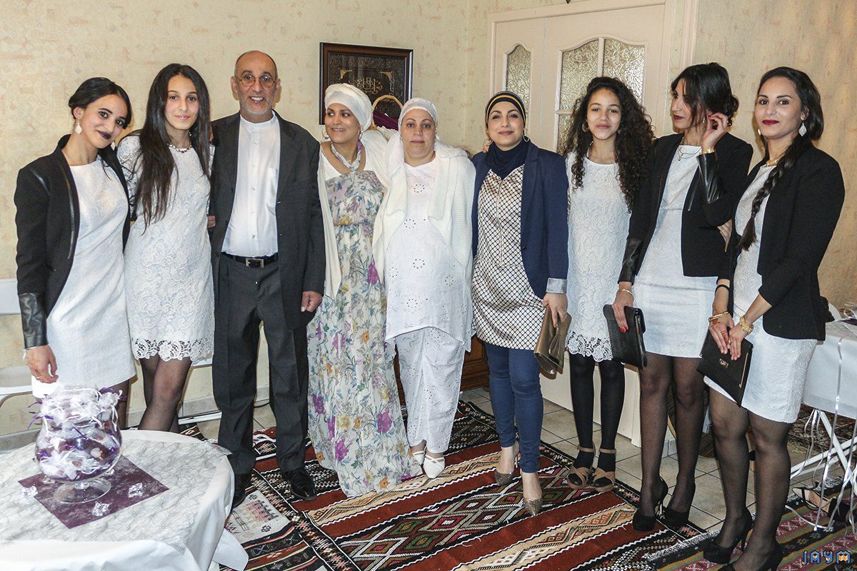 Le patriarche et toutes ses femmes ! Photographie de Jaym, Photographe pas cher de Clermont-Ferrand