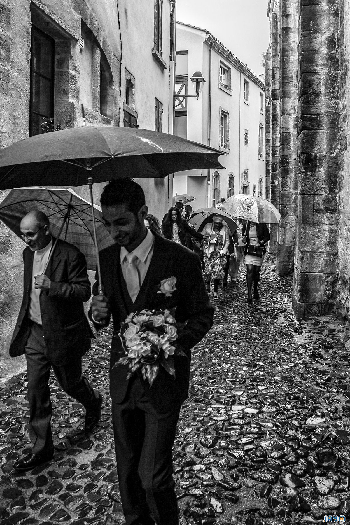 Photographies du mariage d'Alison & Younes Mariage musulman en France, preuve de la tolérance française sur l'immigration et l'intégration des arabes.