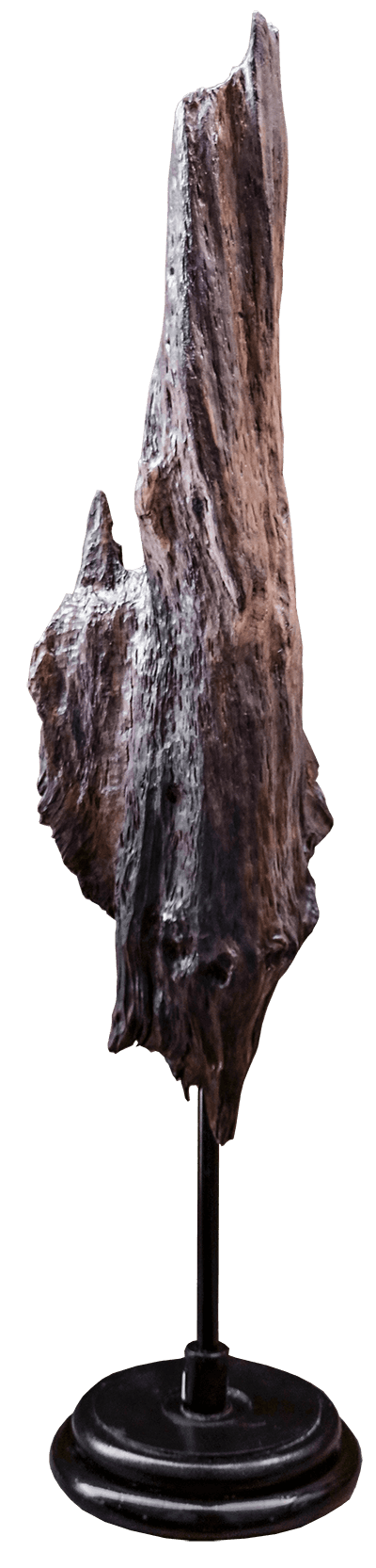 jAYM est également un sculpteur sur bois, il recycle et retravaille de vieux troncs ou bois flottés !