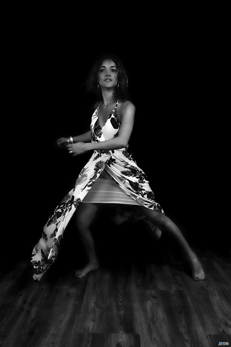 Jeune femme danseuse sexy