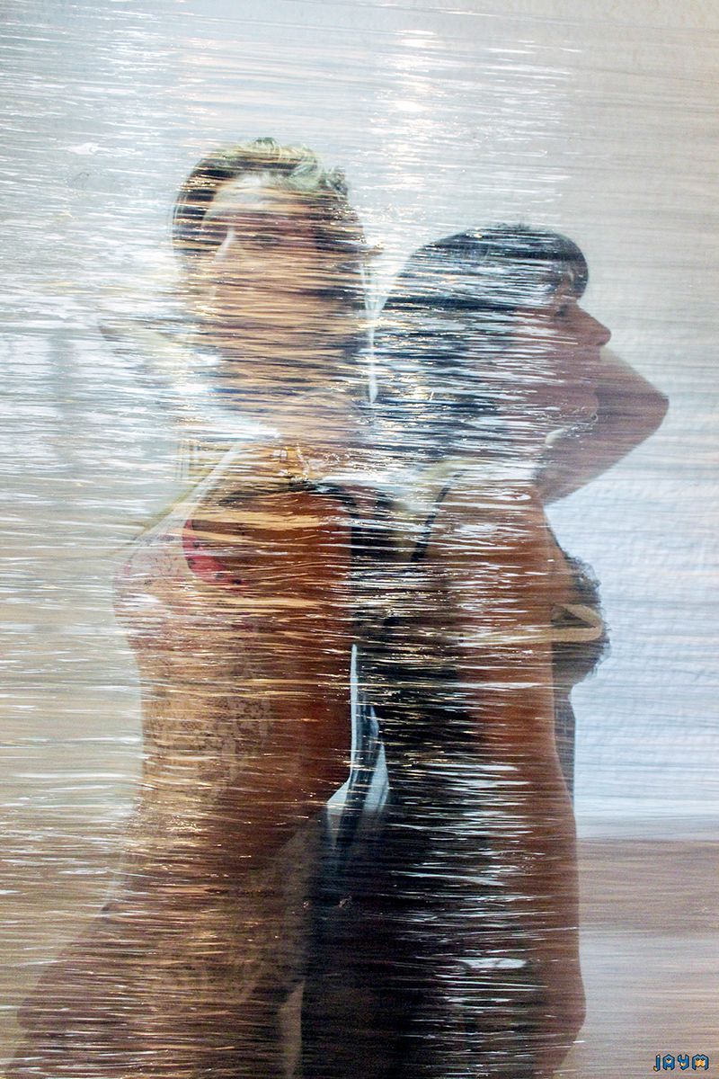 DEux modèle dont une égerie de Jacquie et Michel