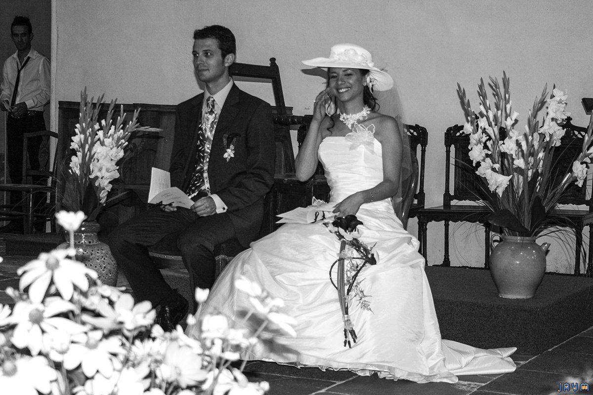 Rire, sourire, couple de mariés, cliché de Jonathan Simon de Séverac.