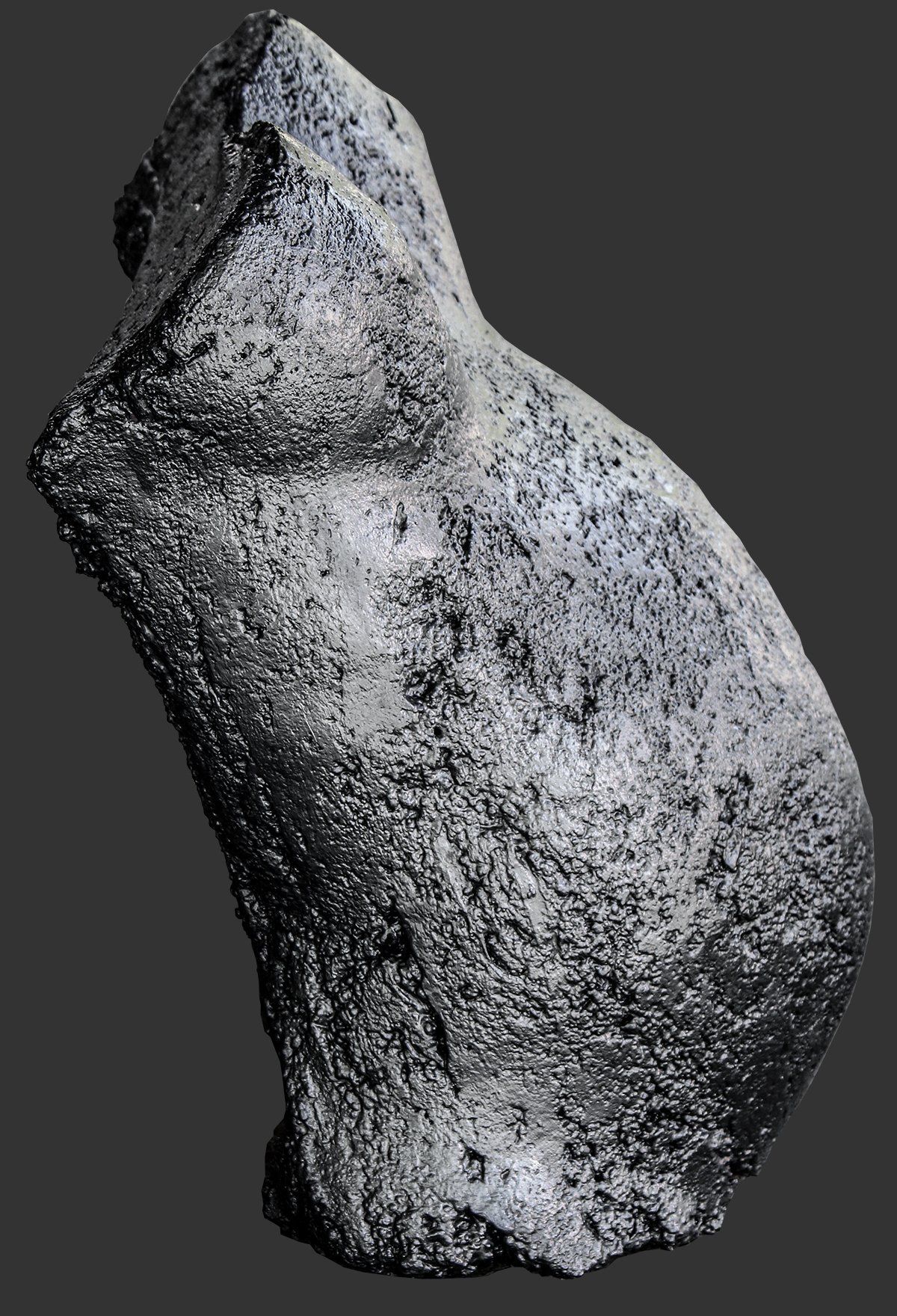 Moulage de corps féminin enceinte afin de créer un buste en béton peins, signé jaym artiste de Durtol dans le 63