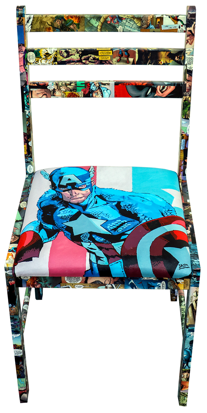 Captain America, acrylique sur tissu et marouflage papier sur chaise en bois, oeuvre d'art visible dans le Puy-de-Dôme