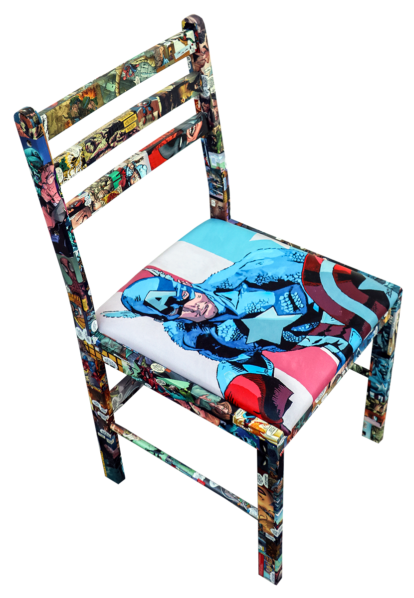 Chaise sur le thème des super héros, fabriqué par l'artiste clermont-ferrand : JAYM