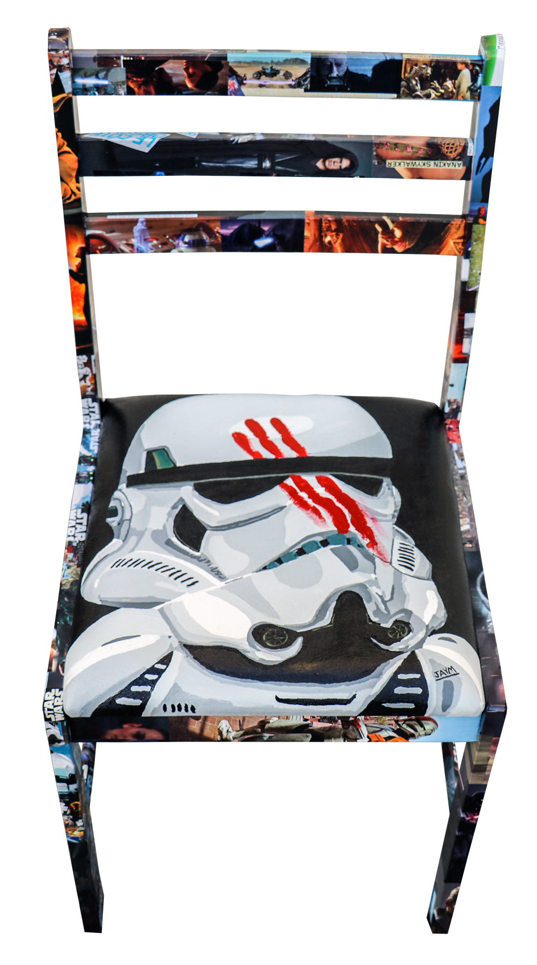 Chaise sur le thème de STAR WARS, modèle unique et original, représentant un storm trooper et une trace e sang, signe de l'artiste proche de Clermont-Ferrand JAYM
