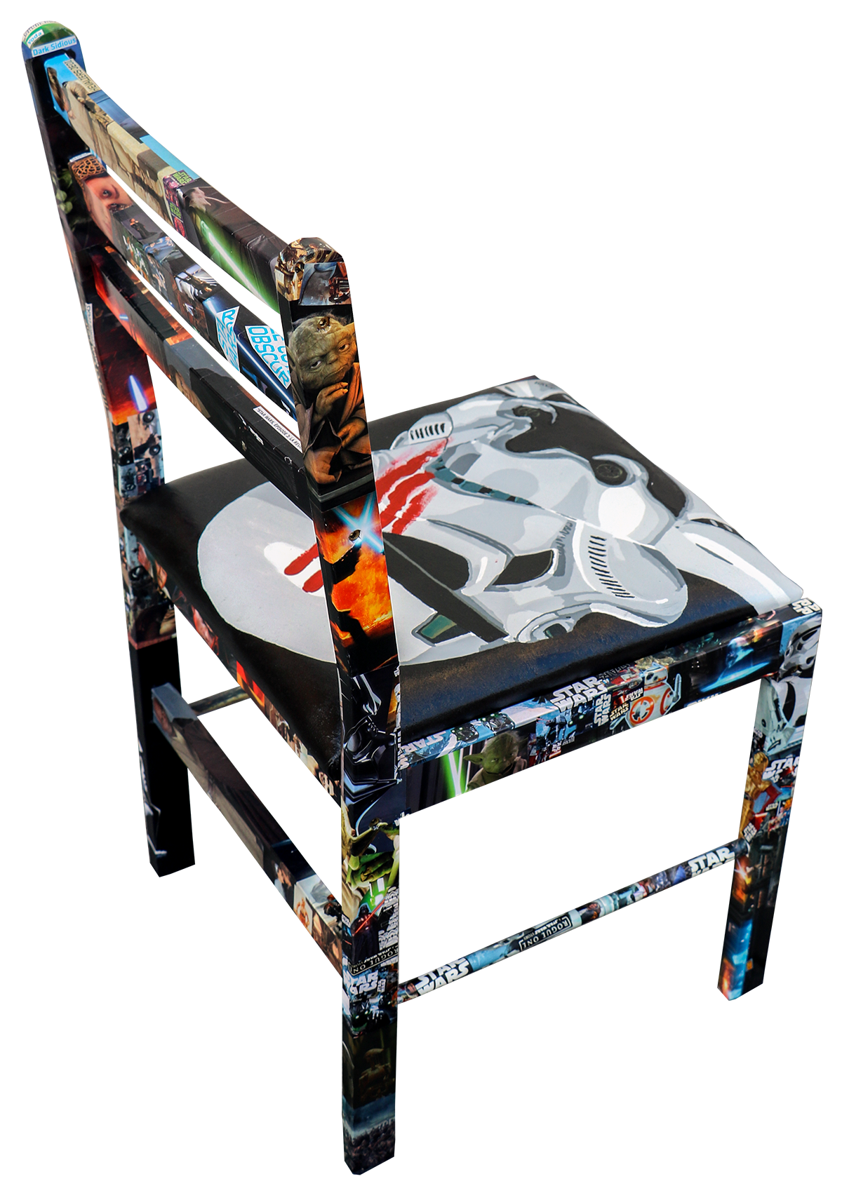 Starwars 8, chaise storm trooper, représente le personnage finn devant la mort de son ami, entièrement einte à la main et marouflage sur le thème des différents films starwars.