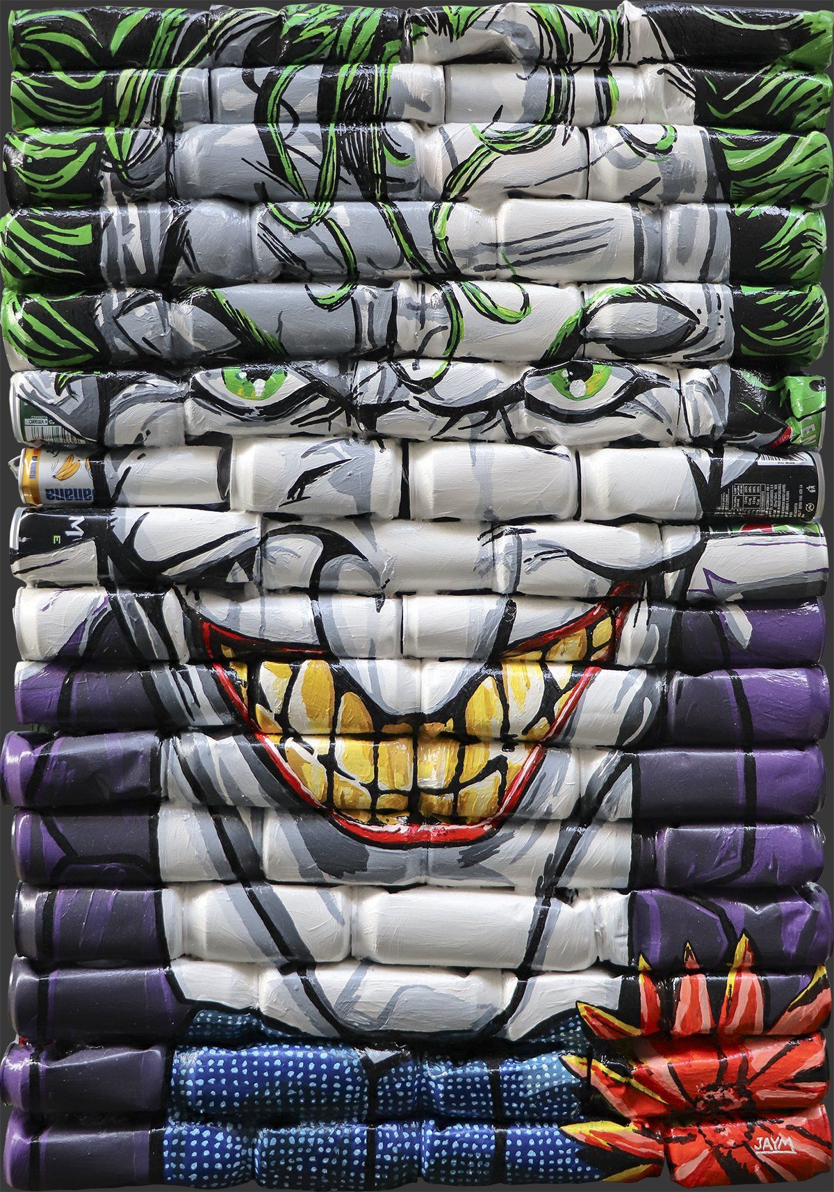 Collage de canettes de sodas sur bois,  acrylique et vernis sur panneau bois.