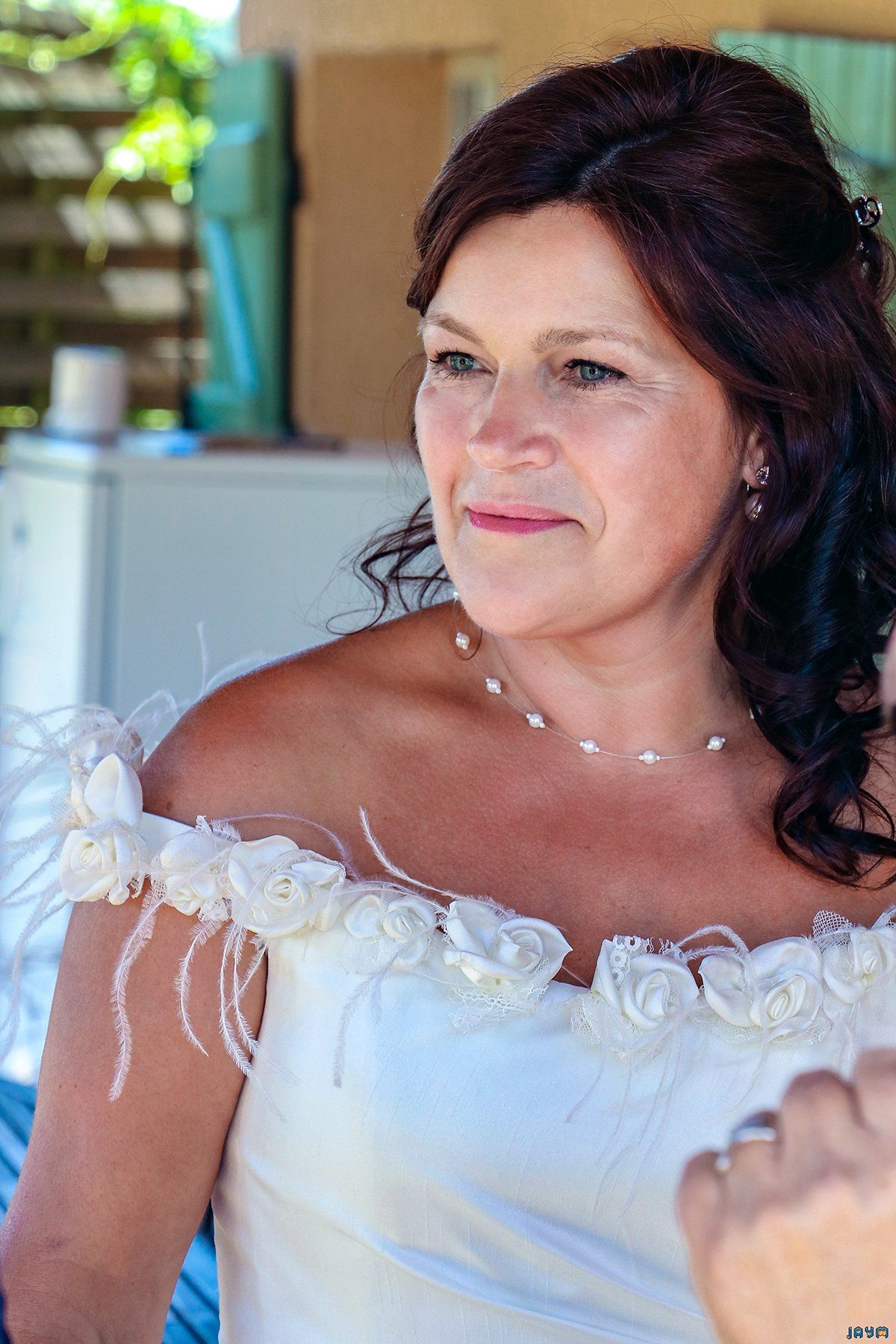 L'émotion monte dans les yeux de la mariée, photo signée JAYM, artiste de durtol.