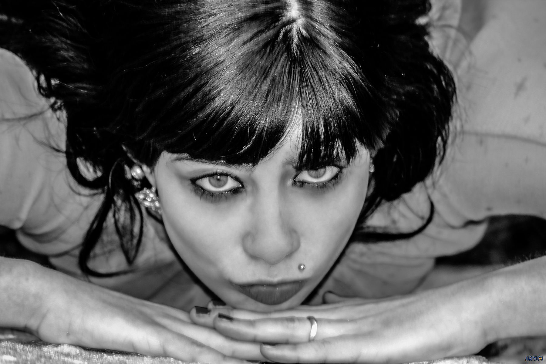 Gros plan sur un regard océan