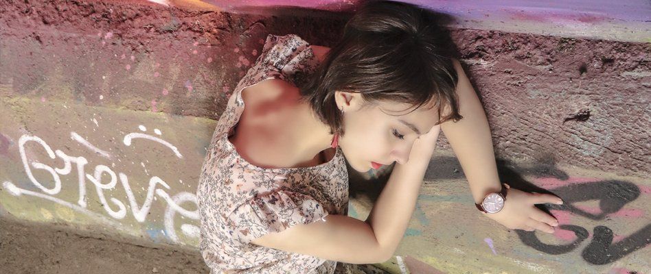 Photo modèle Noémie en urbex à Beaumont dans le Puy-de-Dôme.