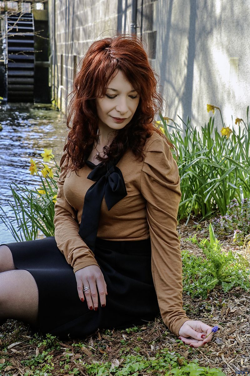 Shooting de Stéphanie Rousse à gros seins