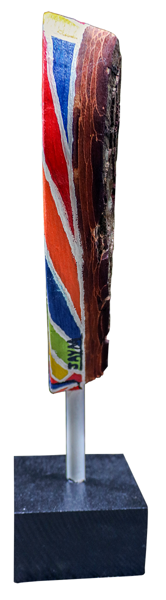 Jaym plasticien à concue cette sucette pour offri une douceur d'amour partout