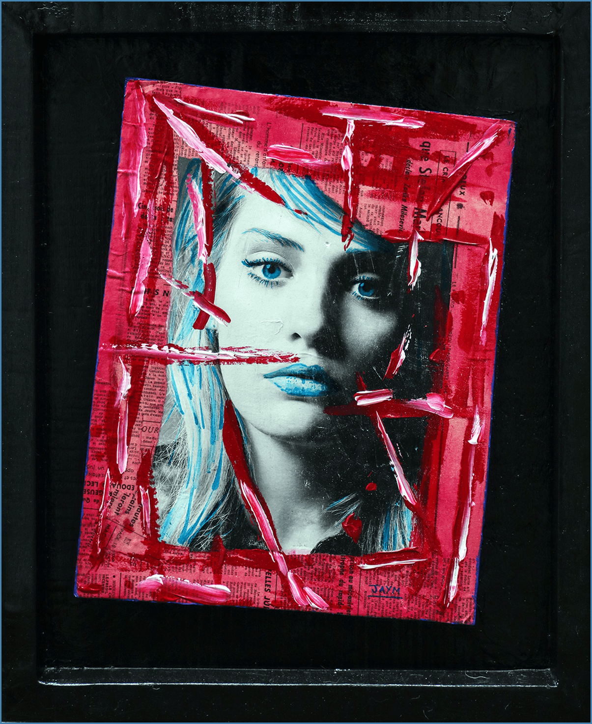 Collage papier et encre de chine avec de la pâte de modelage 3D et de l'acrylique, pour ce visage bleu très féérique et poétique, froid et triste, œuvre signé par l'artiste JAYM.