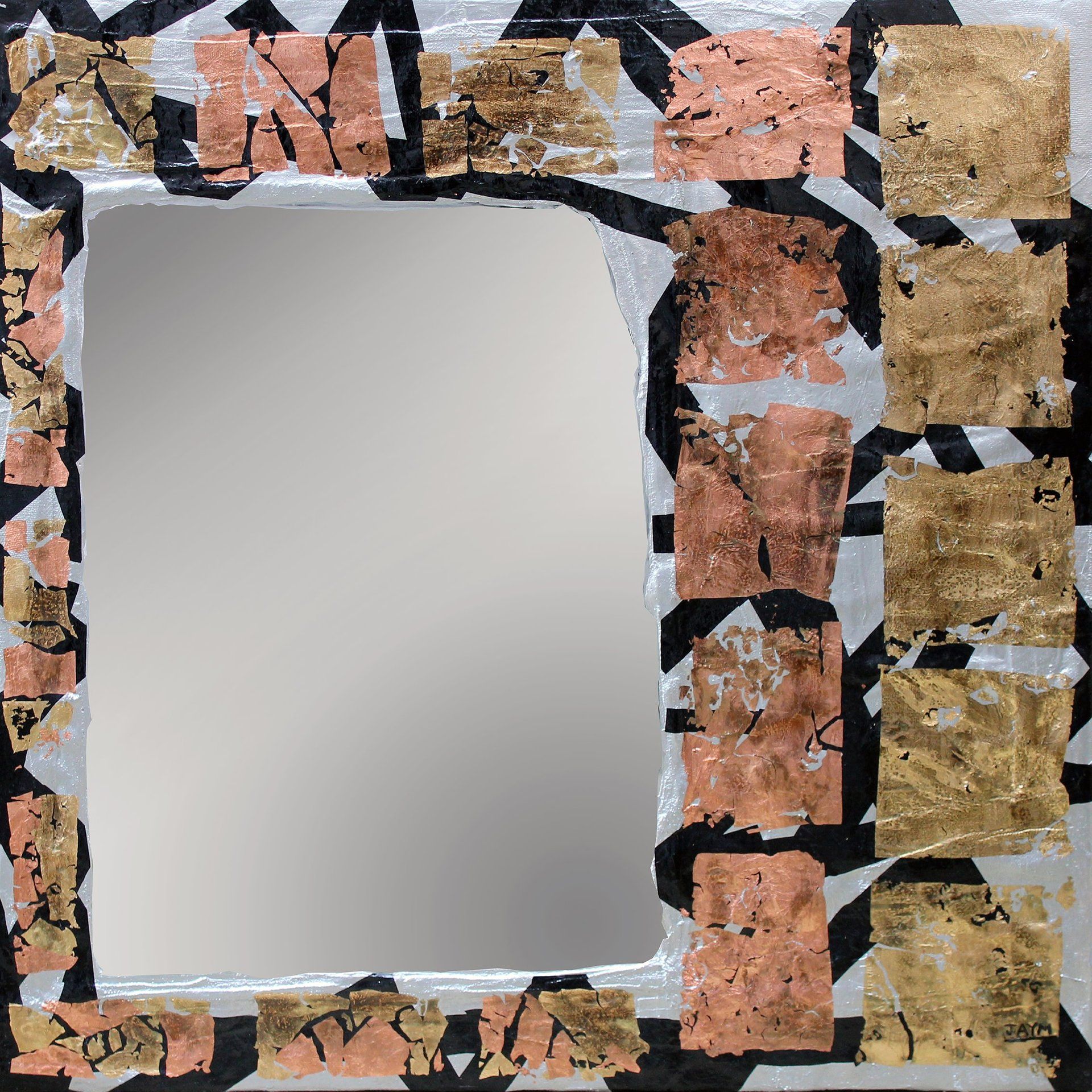 Feuilles d'or, cuivre et argent collé proche d'un miroir sur de la peinture acrylique pour formé une oeuvre contemporaine, signée Jaym.