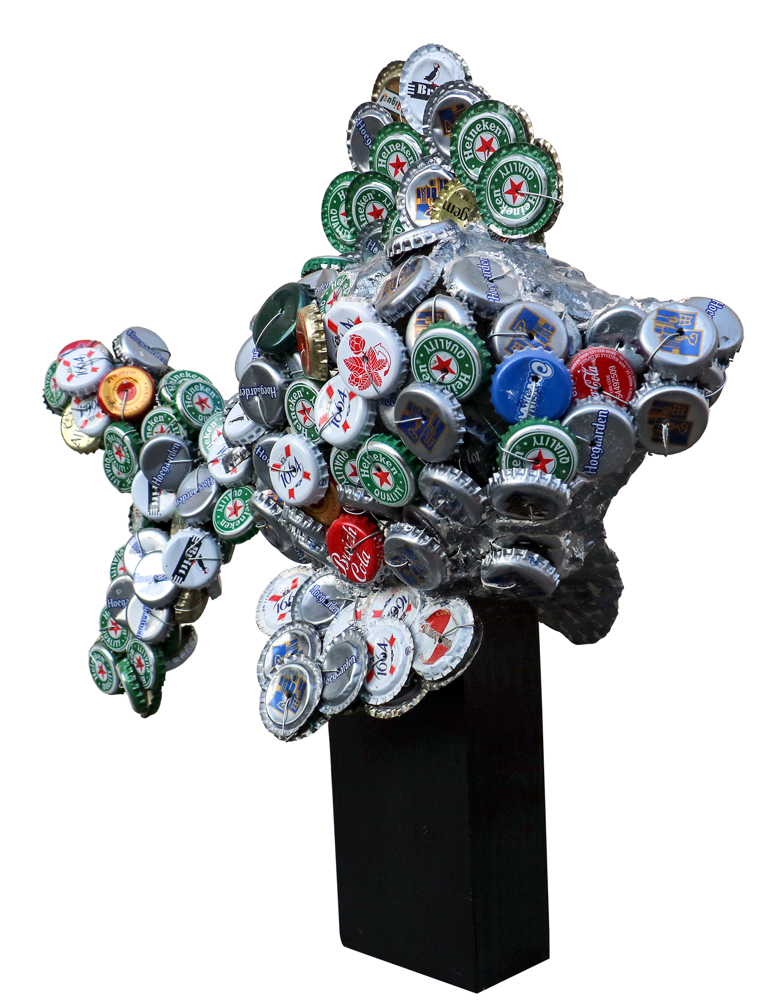 Pour ne décoration original optez pour cette sculpture de poisson originale composée de capsules de bouteilles et signé de la main de l'artiste JAYM