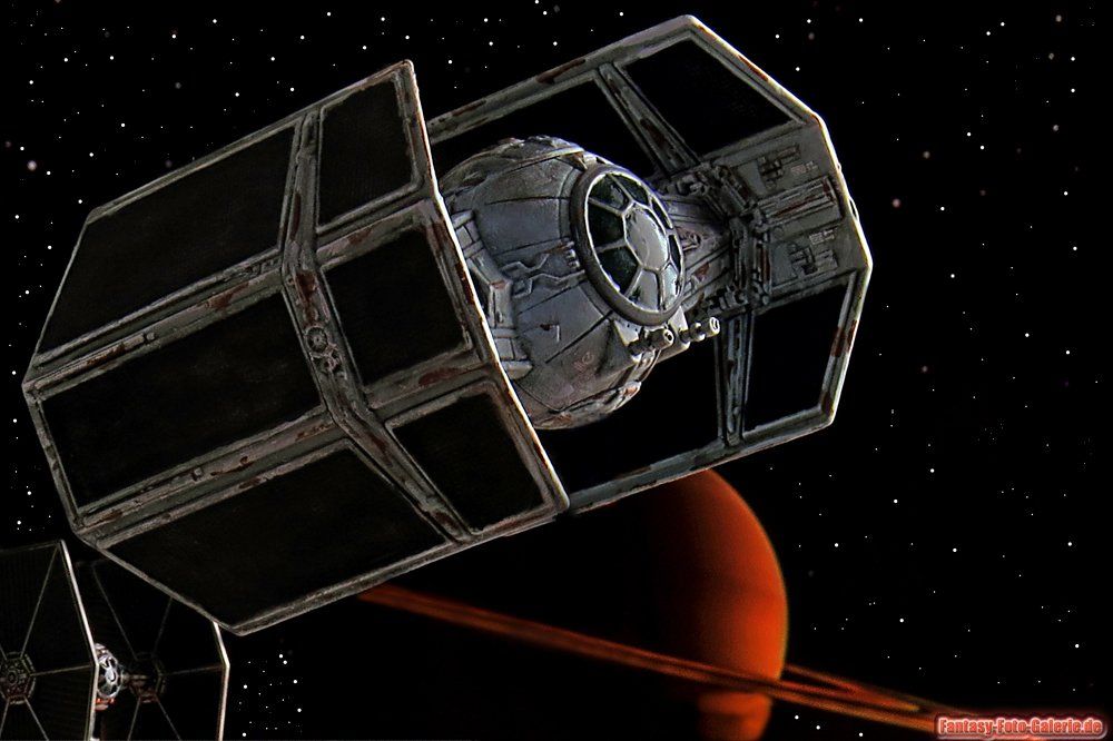 Tabletop Starwars Spaceships Darth Vader and his TIE Advanced x1 .