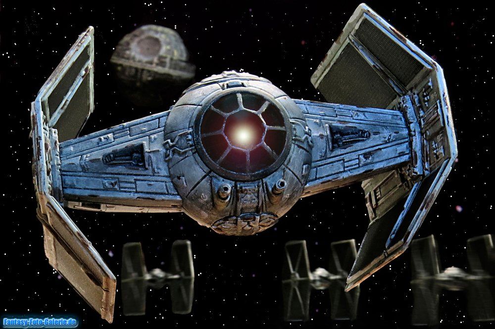 Tabletop Starwars Spaceships Darth Vader drills the black Squadron.