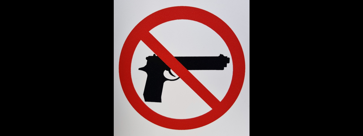 No guns allowed sign