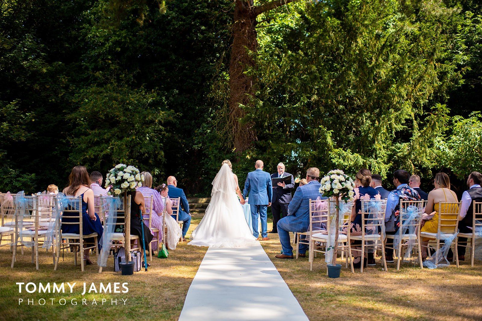 Outdoor wedding ceremony, garden wedding ceremony in Warwickshire. Dog friendly wedding. Horse friendly wedding.