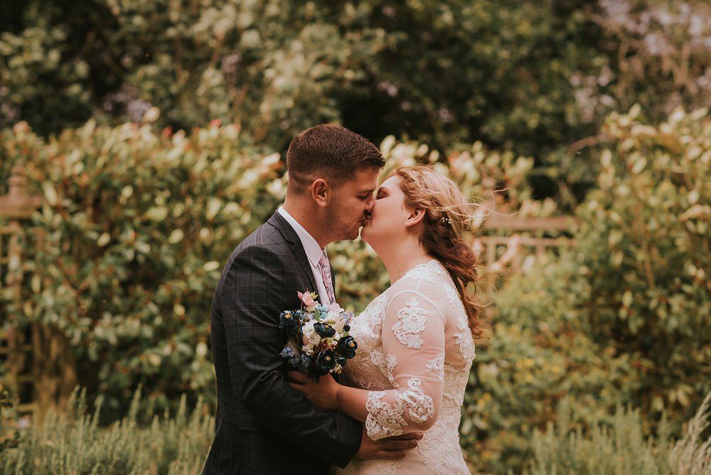 Licensed outdoor ceremony wedding venue in Warwickshire, near Leicestershire border