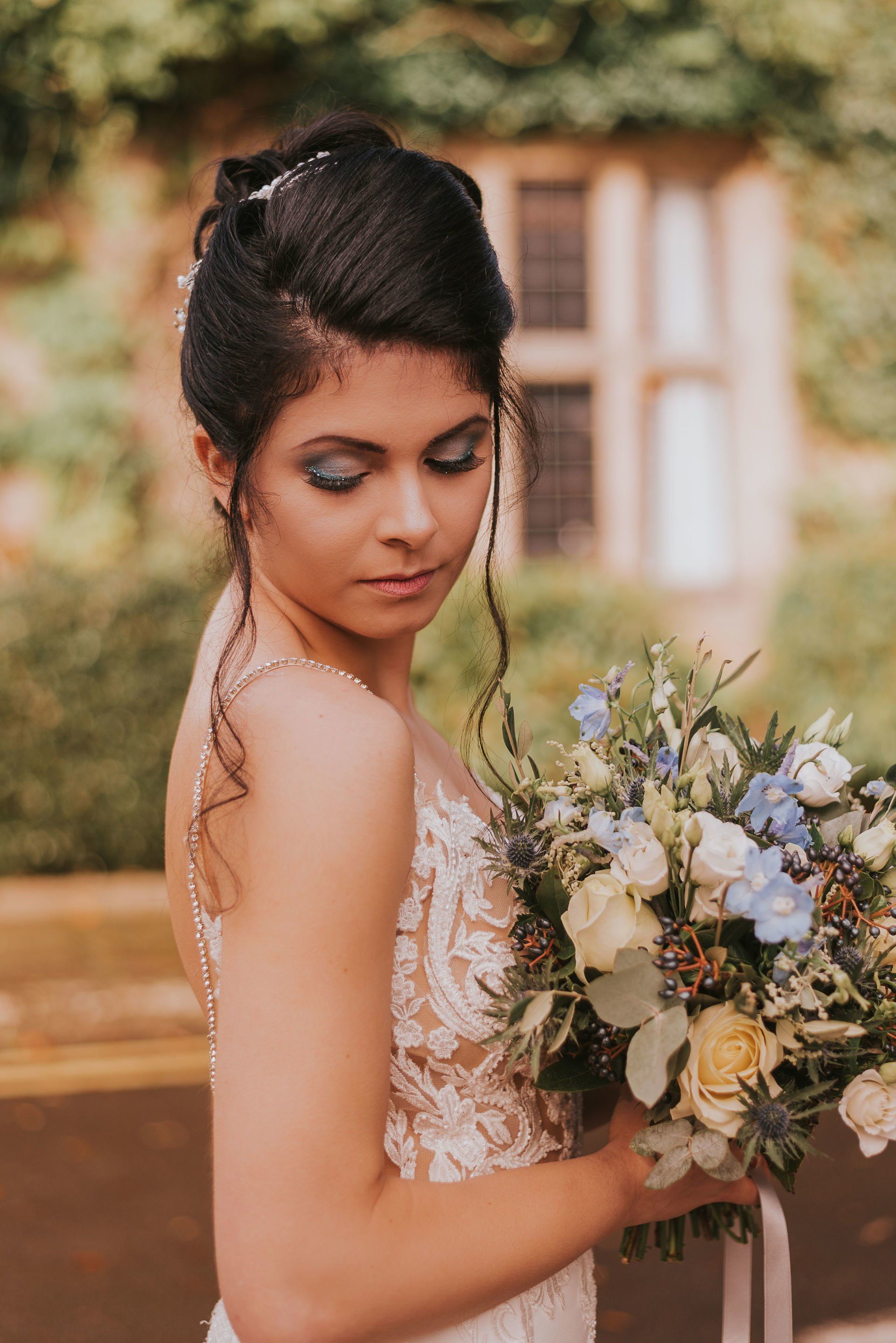 Hotel wedding in Warwickshire, near Leicestershire border. Licensed wedding ceremony venue.