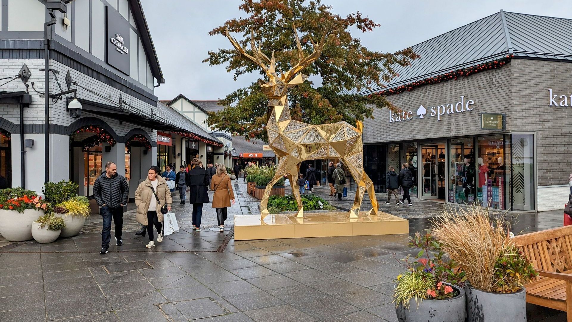 Cheshire Oaks Designer outlets large Christmas reindeer figure
