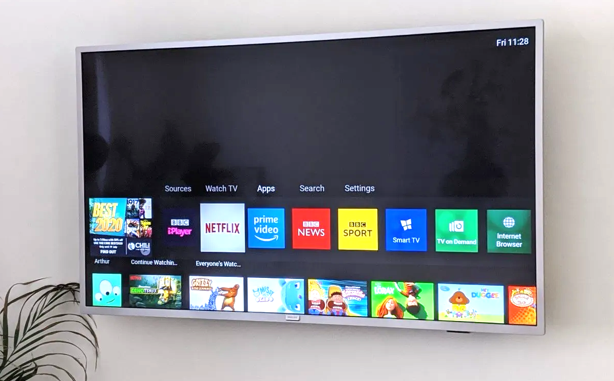 Philips smart tv with netflix, disney+, amazon, freeview, iplayer,