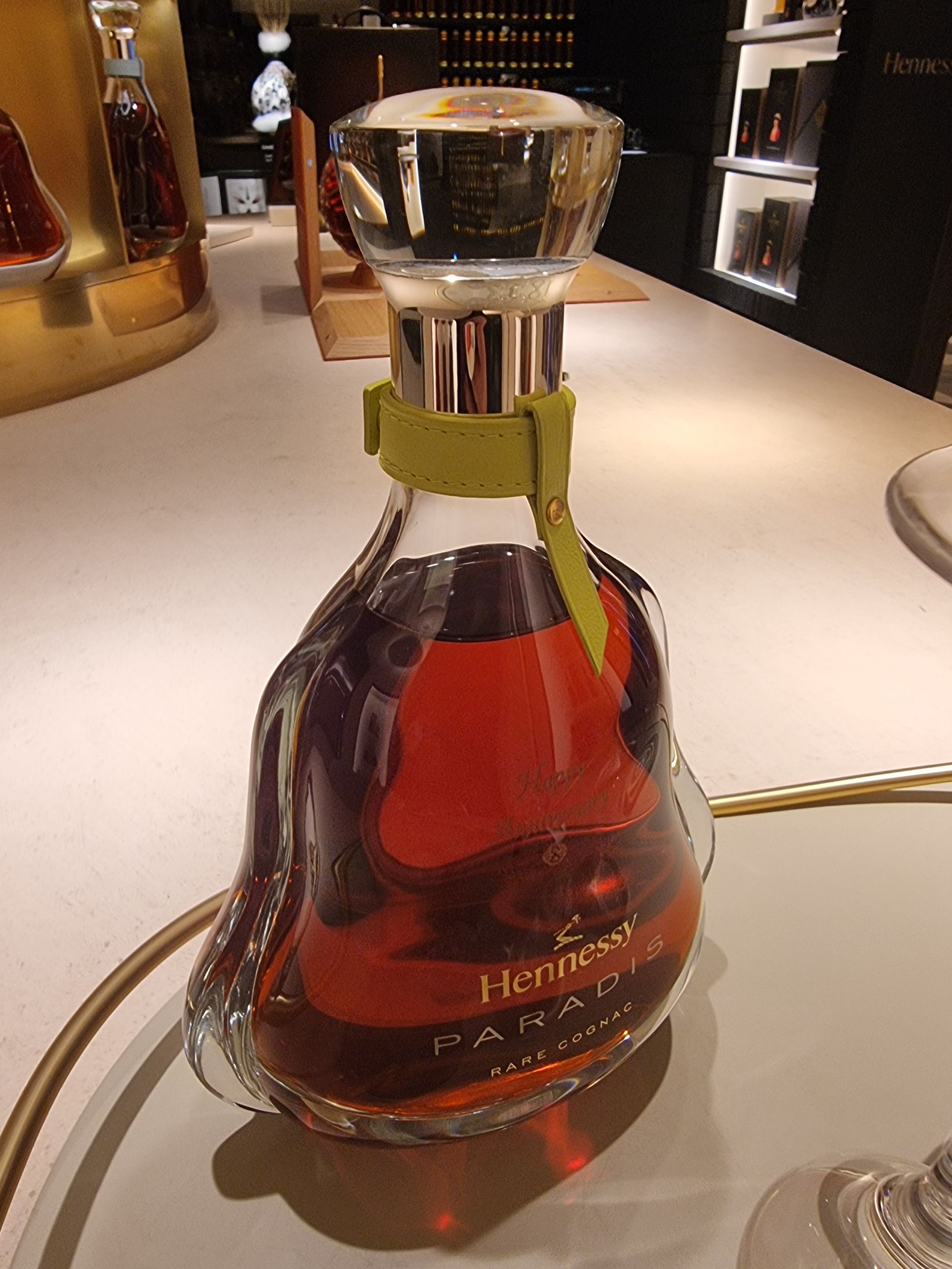 Hennessey Parabis