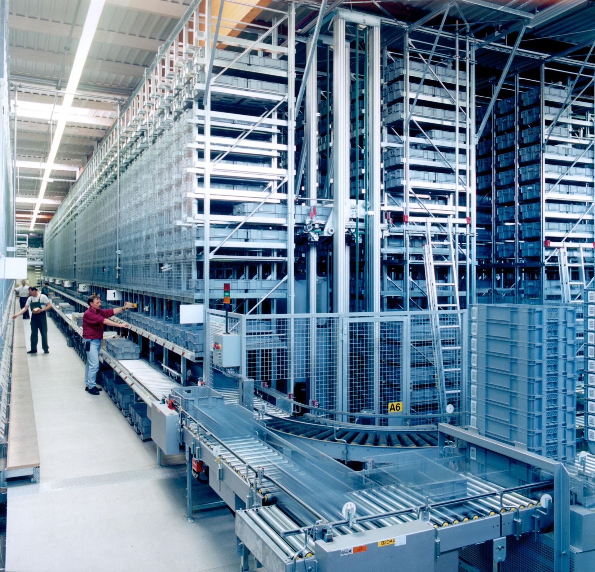 Behälterfördertechnik