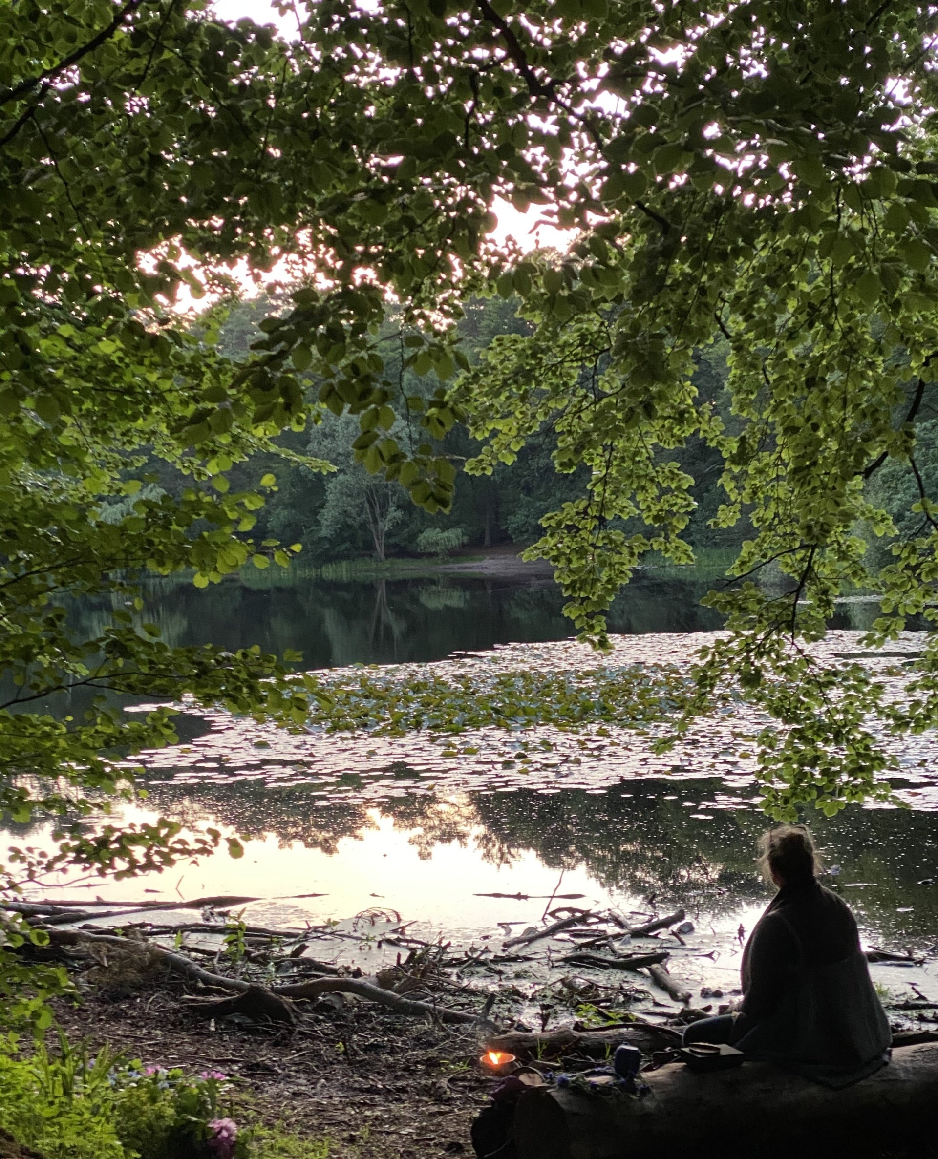 Sommersonnenwende Räuchern am Teich