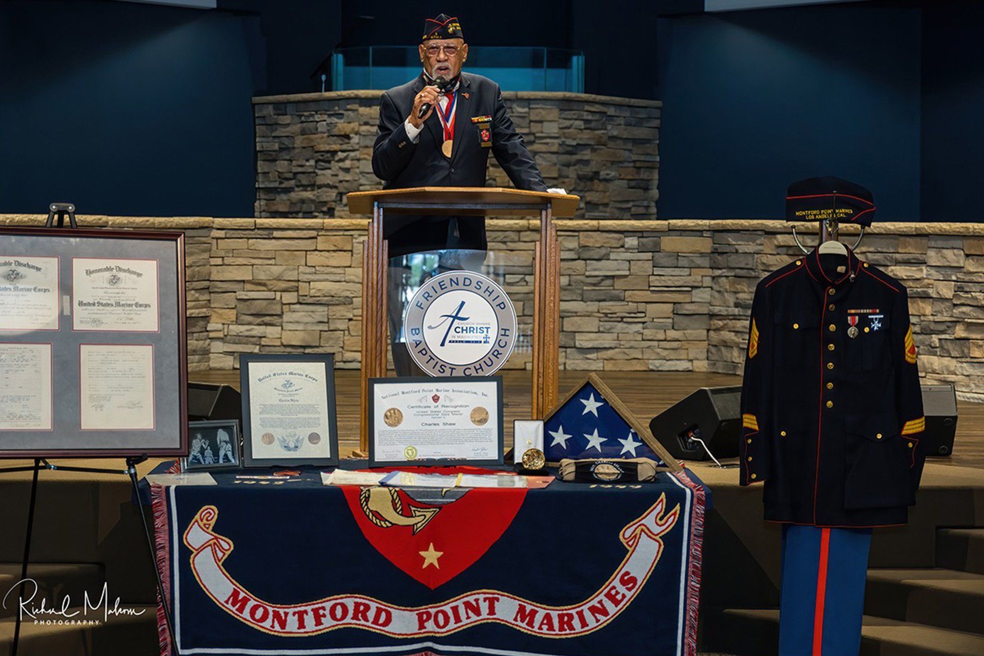 soldiers standing in a line