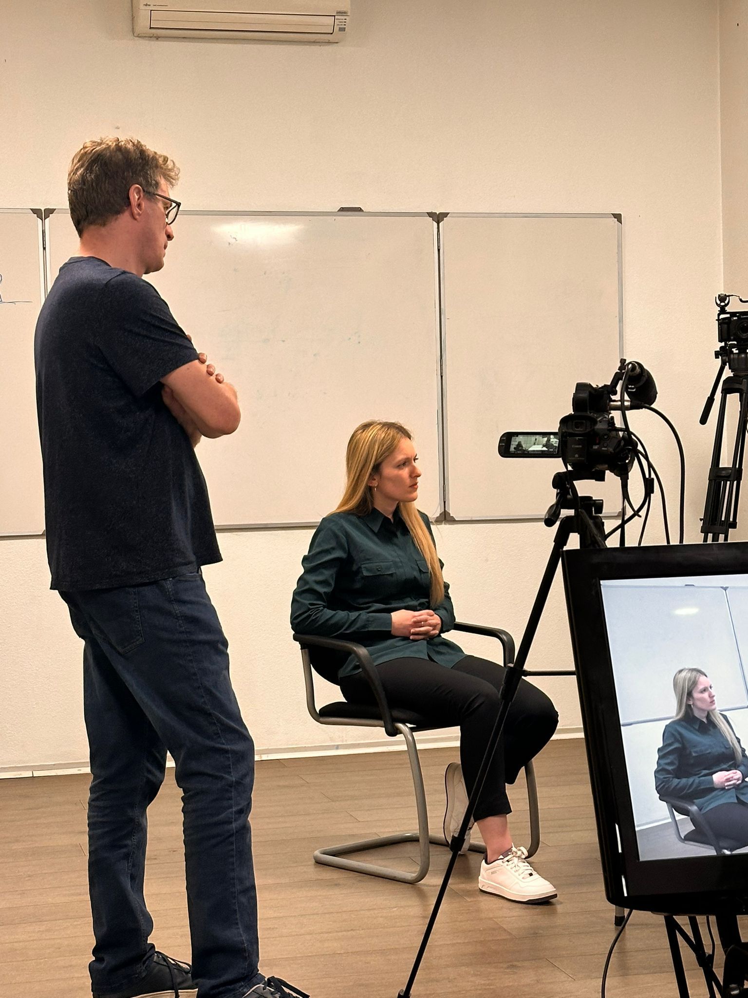 EDDY Creuzet, coach d'acteur et réalisateur produit pour toi ta bande, démo professionnel de Comédien Comédienne