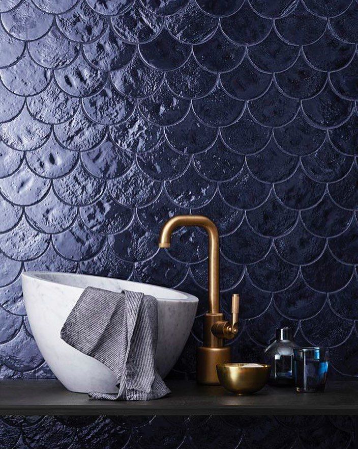 wandfliesen handgemacht dunkelblau badezimmer