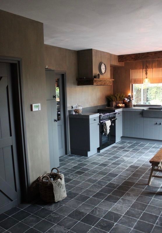 Küchenboden Antik Belgisch Blaustein 20X20 cm getrommelt