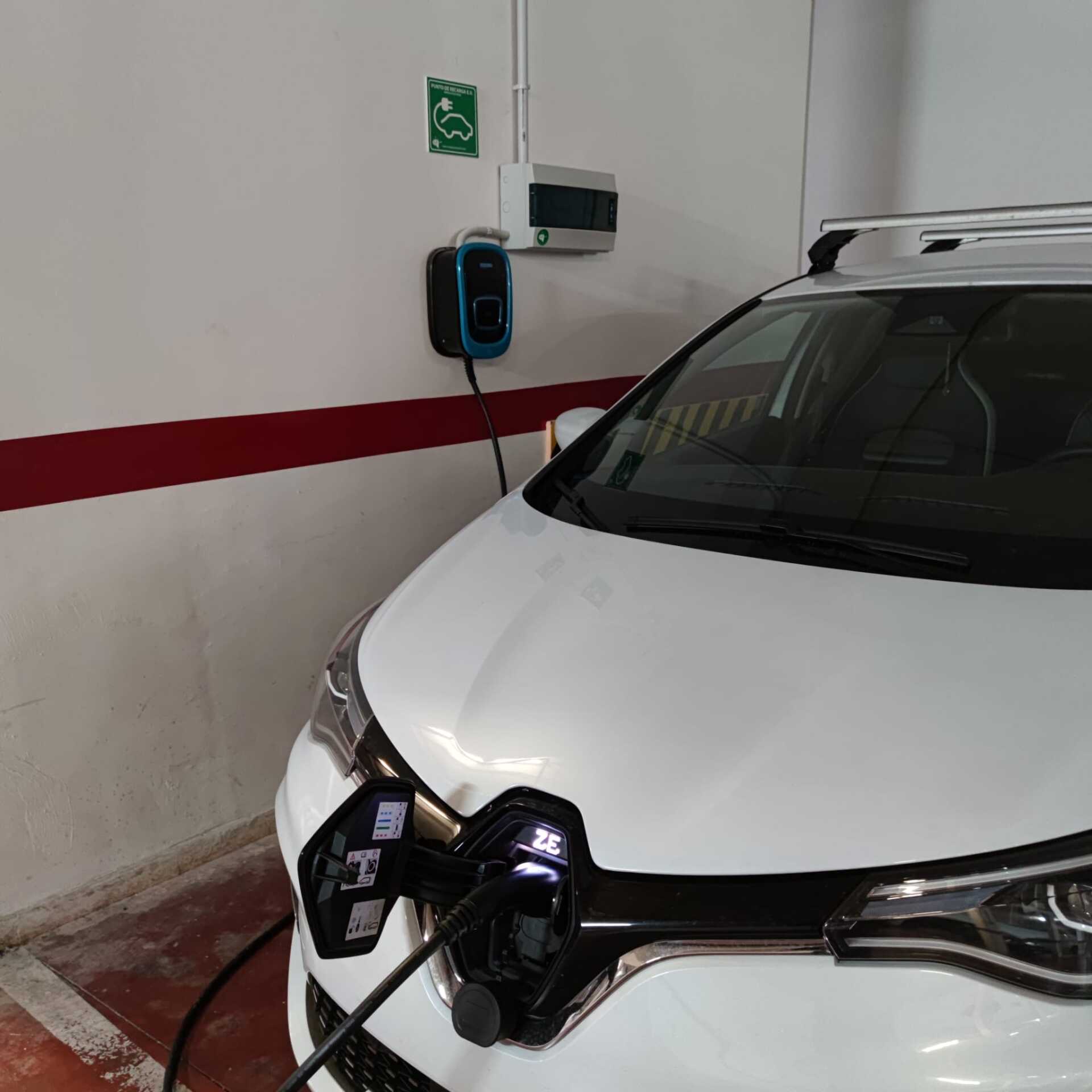 precio instalación recarga coche eléctrico para hoteles en Sevilla oferta instalación recarga coche eléctrico para hoteles en Sevilla