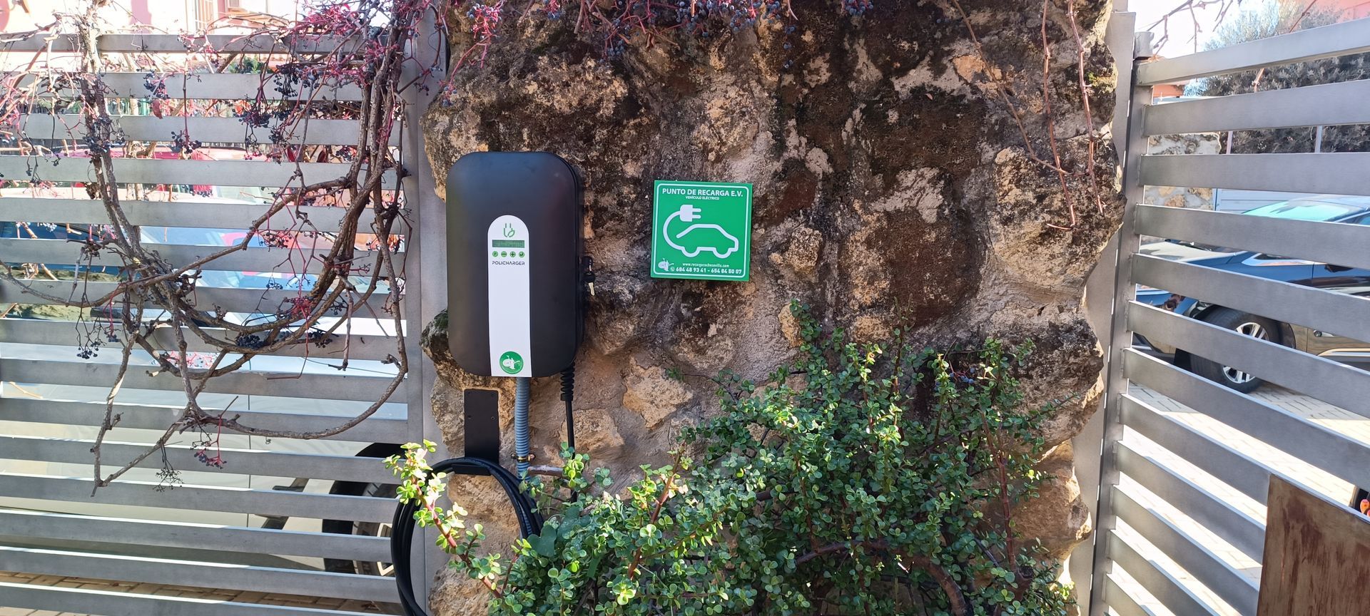 Instalaciones de cargadores Wallbox para exterior viviendas