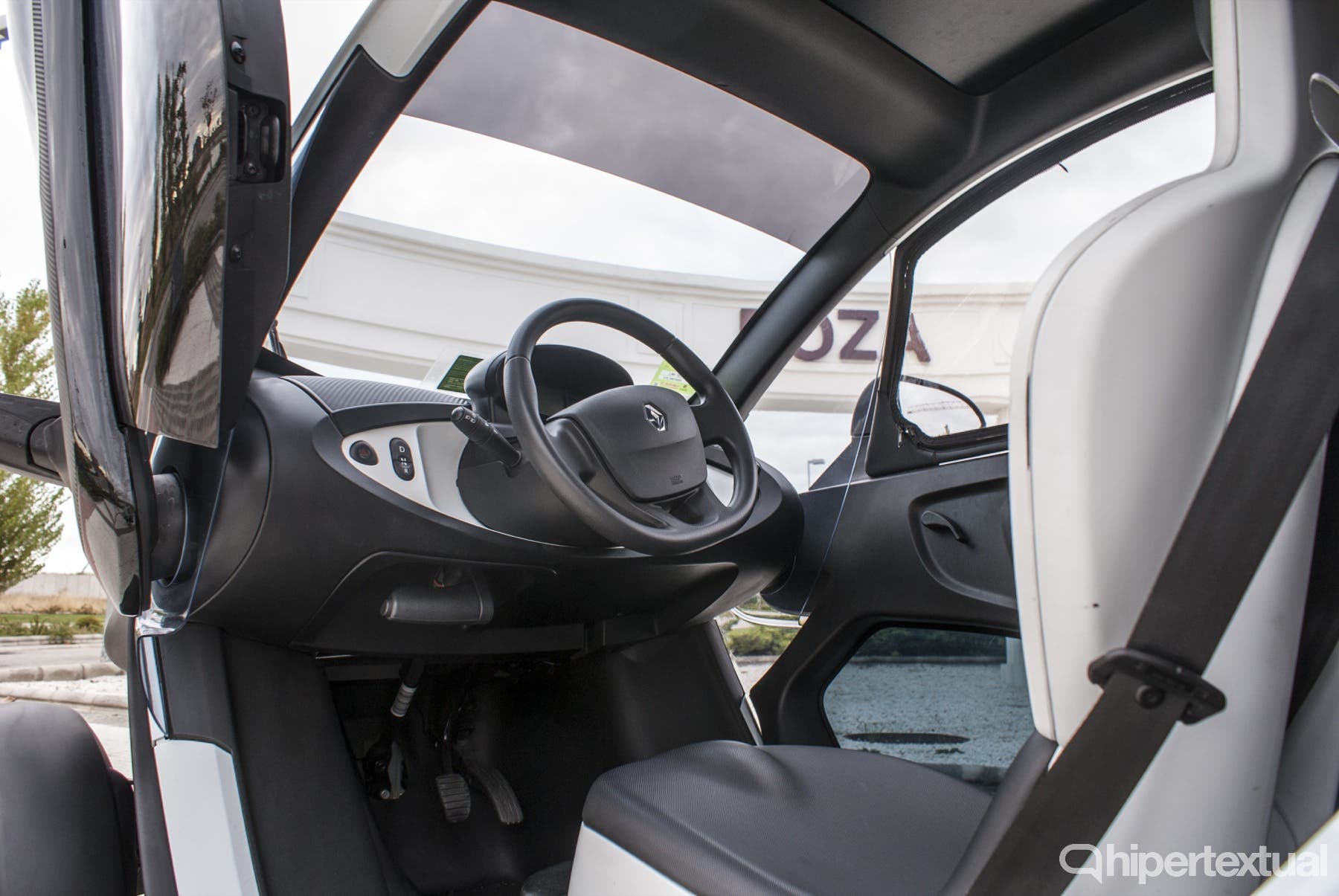 tiendas cargadores renault twizy e-tech híbrido enchufable nuevos modelos de renault twizy e-tech híbrido enchufable