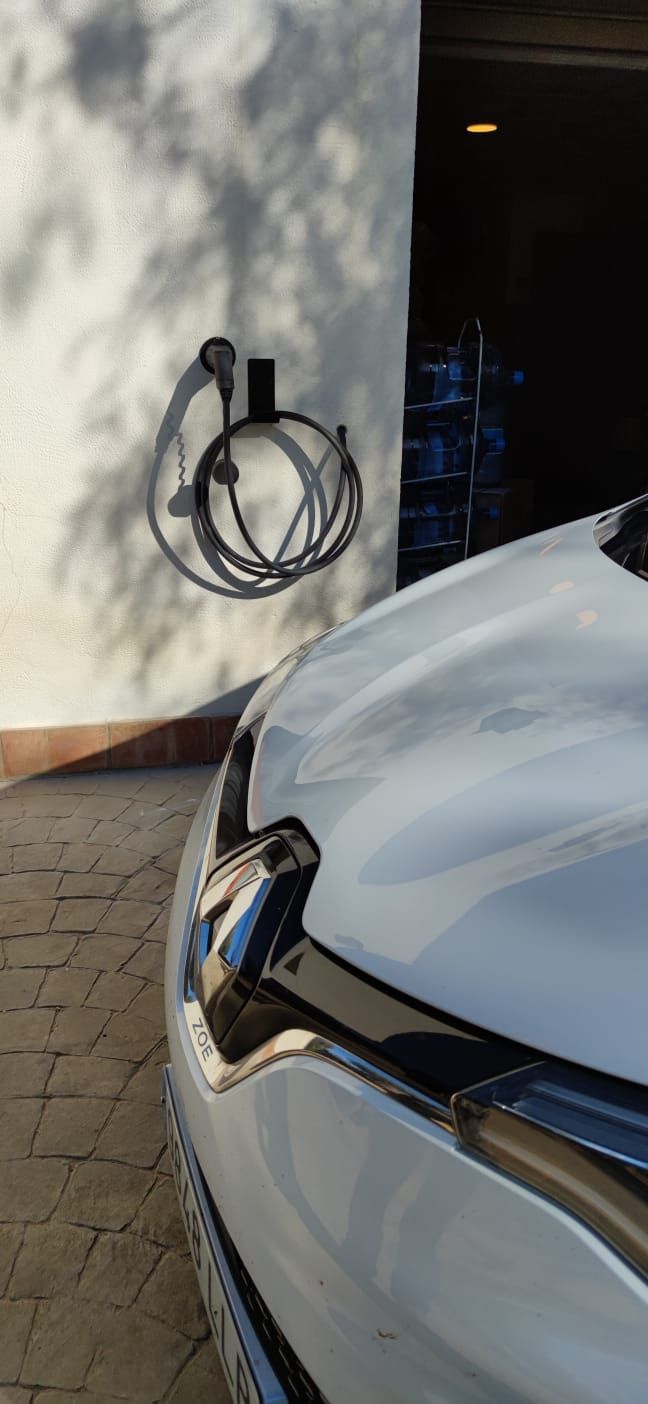 Empresas económicas para la instalación de cargadores de vehículos eléctricos en Sevilla